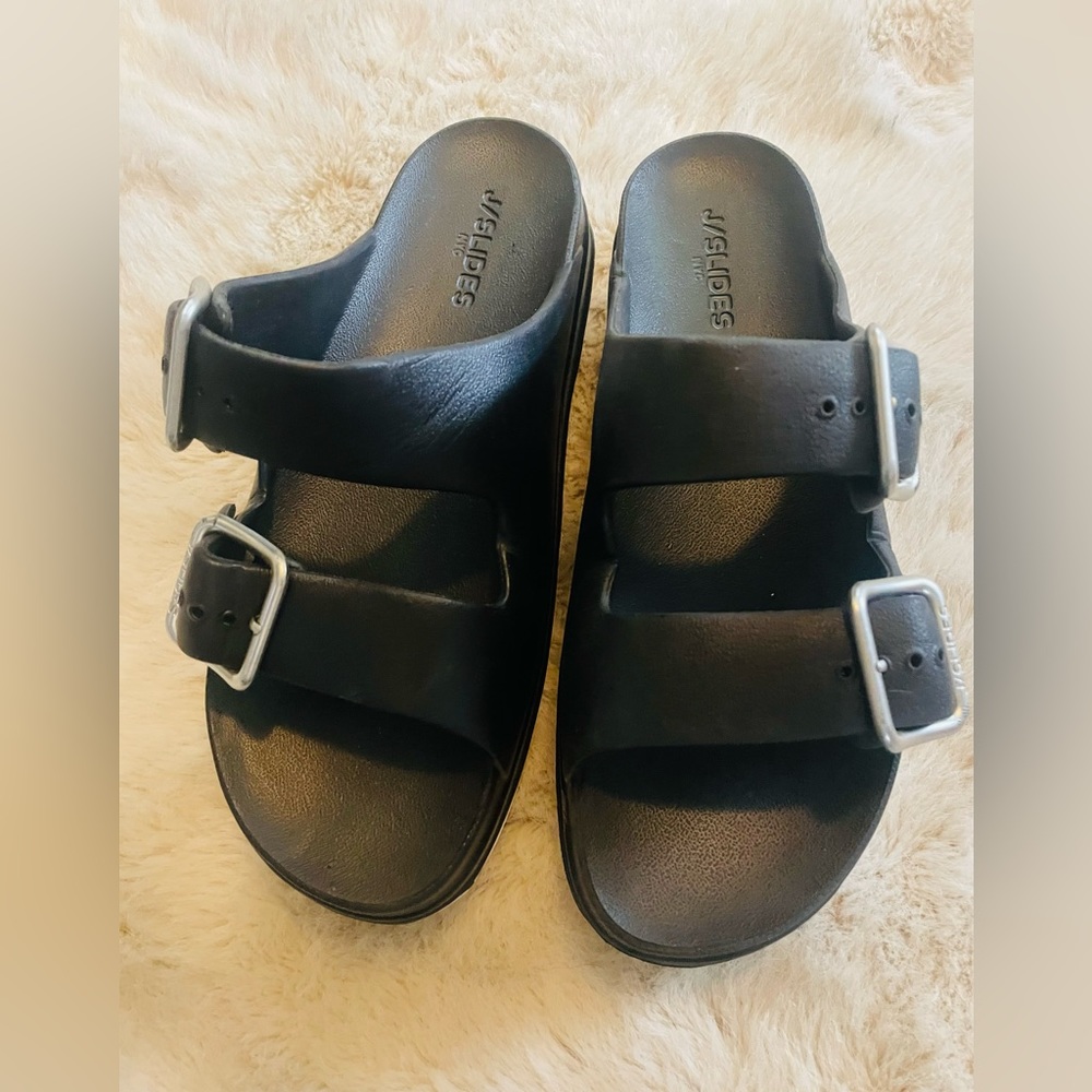 J/Slides wedge sandals